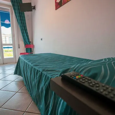 Hotel Burlamacco 2*