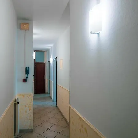 Hotel Burlamacco 2*