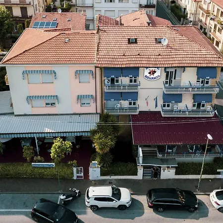 Burlamacco Hotel