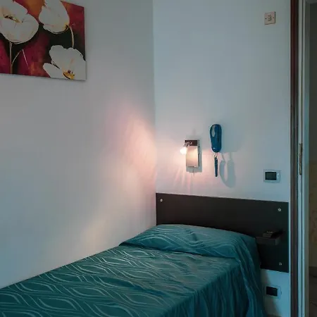 Burlamacco Hotel 2*