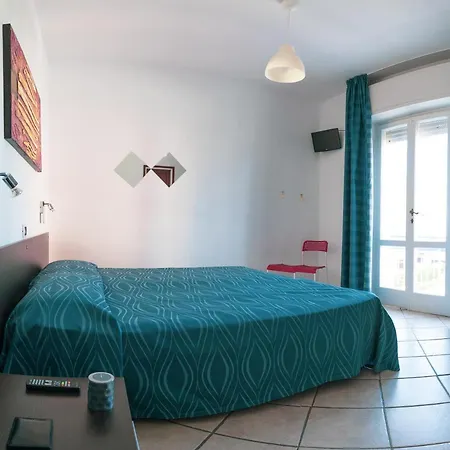 Hotel Burlamacco 2*